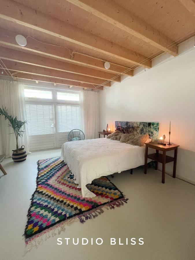 Studio Bliss Bed & Breakfast Oud-Gastel ภายนอก รูปภาพ